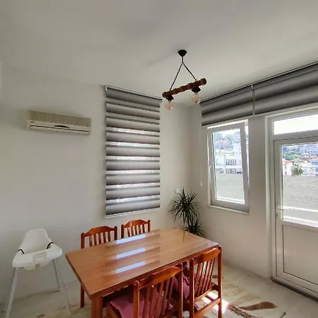 The Life House * אלאניה
