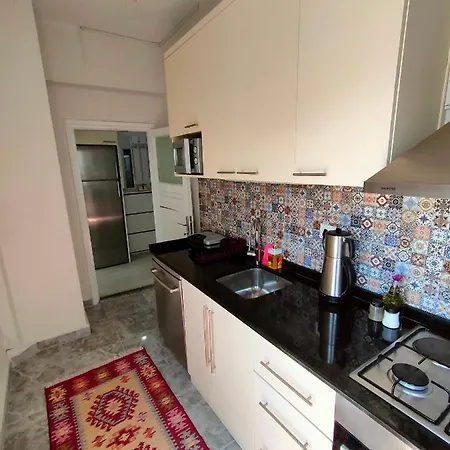 The Life House * אלאניה